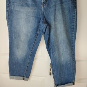 Crop denim rolled leg